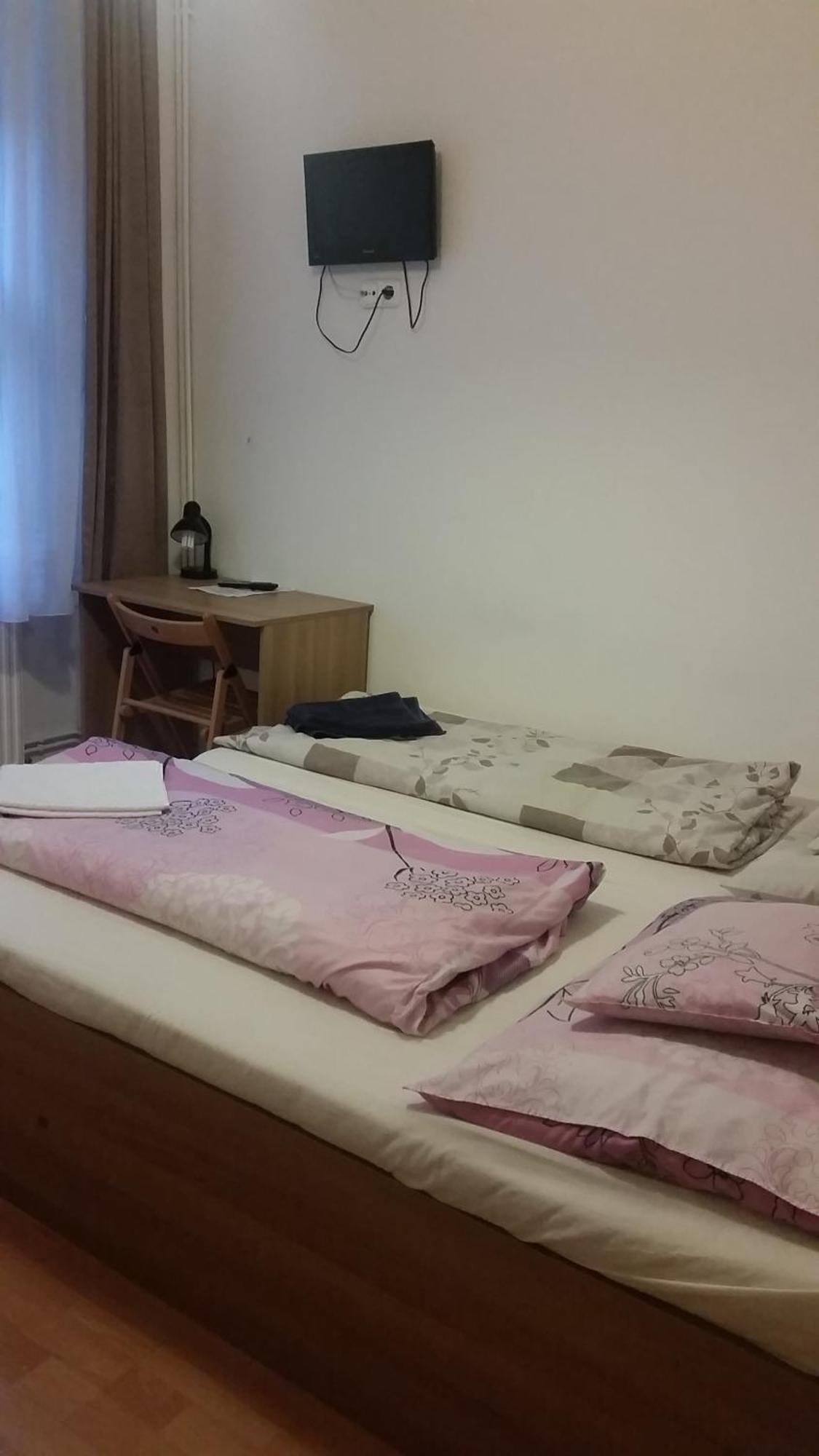 Fanni Budapest Guesthouse ภายนอก รูปภาพ